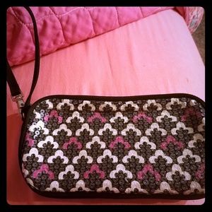 Vera bradley clutch